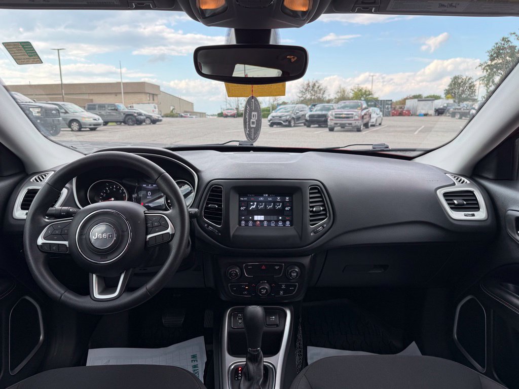 Used 2020 Jeep Compass Sport FWD image 18
