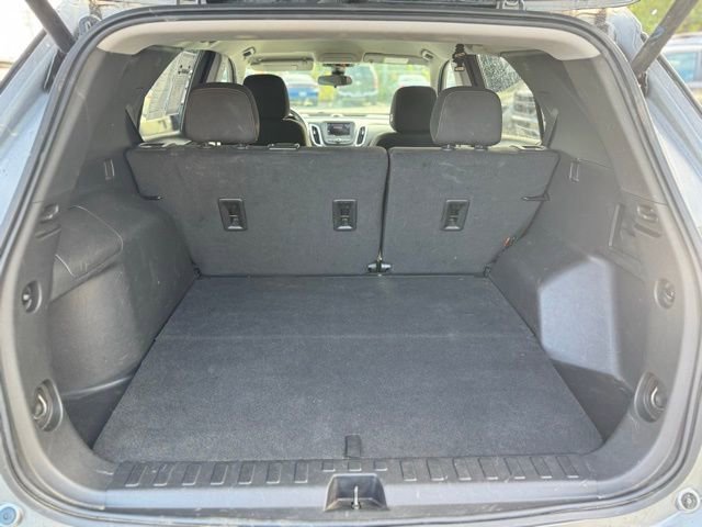 Used 2023 Chevrolet Equinox LT image 10