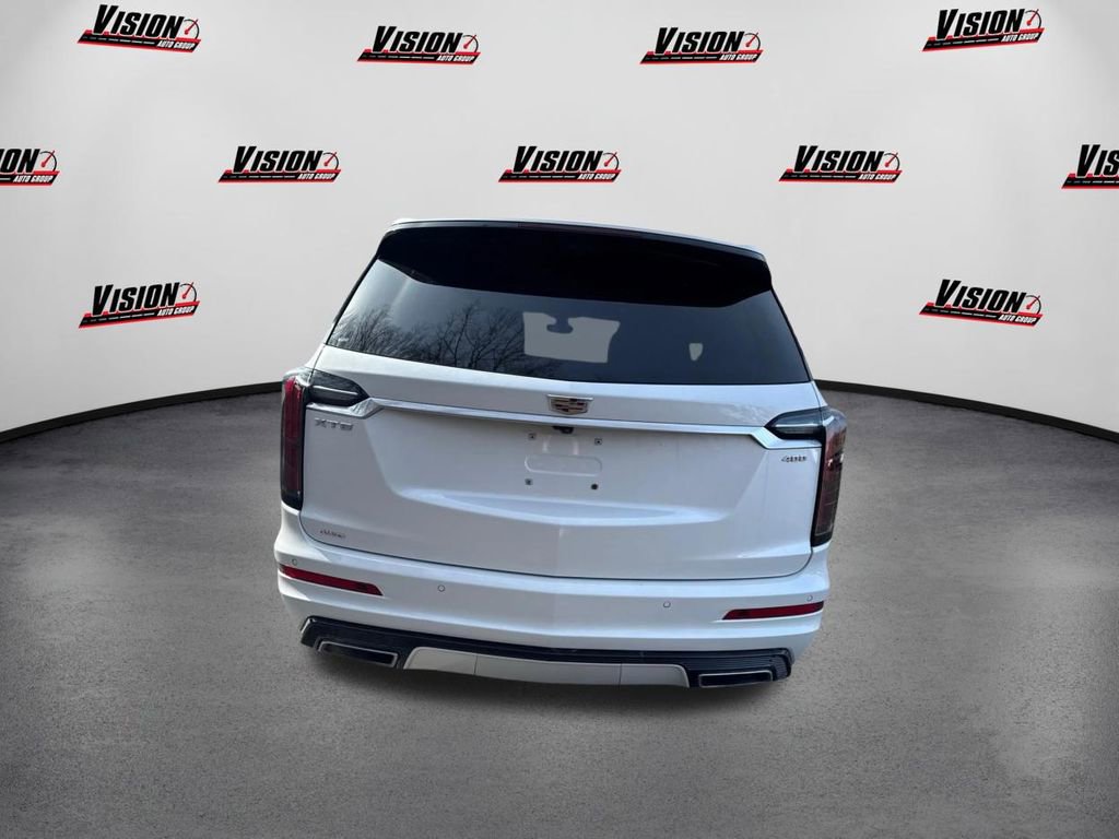 Used 2023 Cadillac XT6 Sport w/ Platinum Package image 6