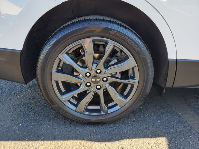 Certified 2022 Chevrolet Equinox RS w/ LPO, Floor Liner Package FWD image 9