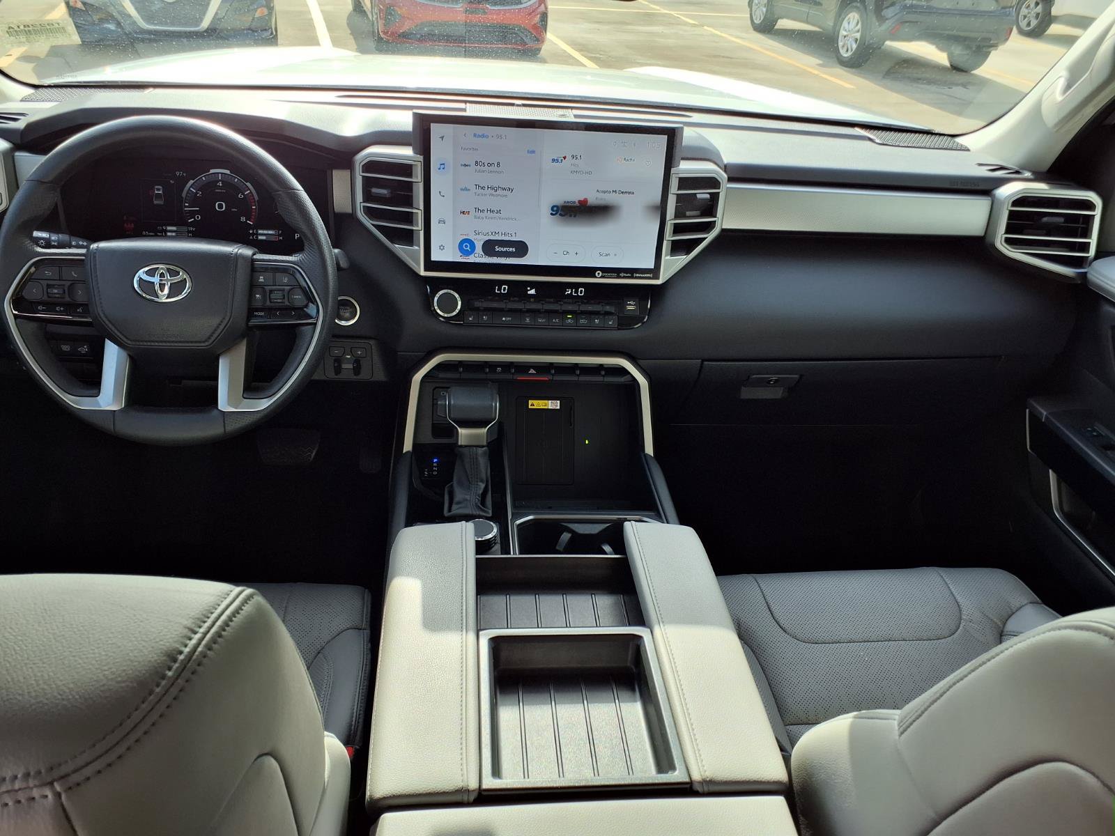 Used 2024 Toyota Tundra Limited w/ Power Package AWD/4WD image 11