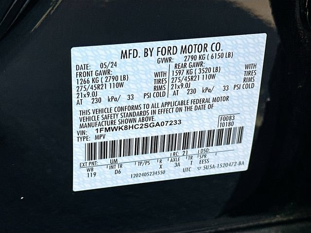Used 2025 Ford Explorer Platinum w/ Ultimate Package AWD/4WD image 35