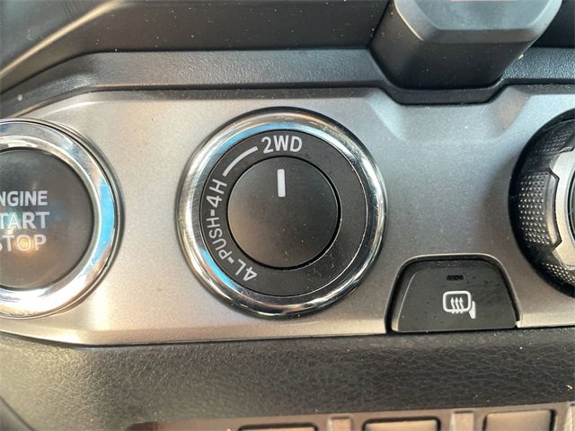 Used 2022 Toyota Tacoma Limited image 18