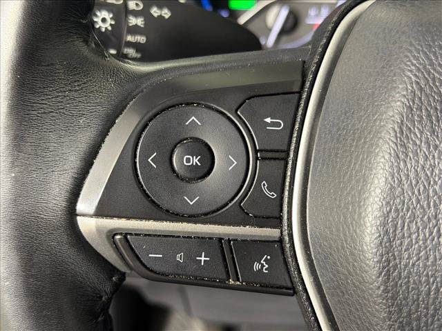 Used 2022 Toyota Camry XLE FWD image 24