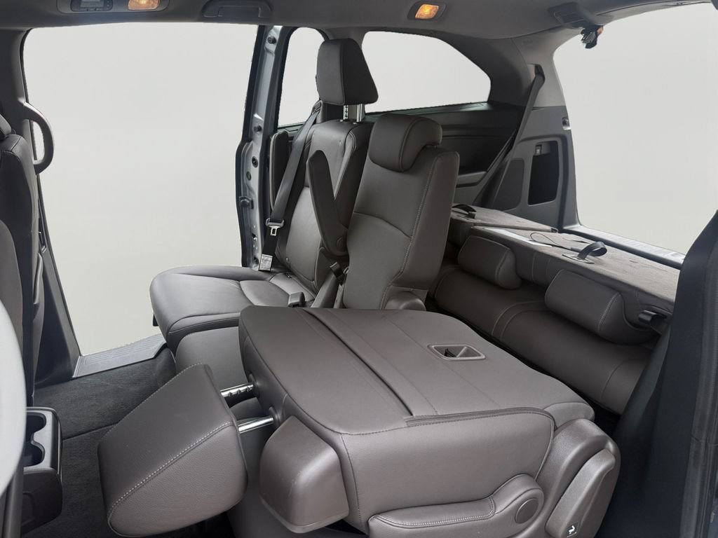 Certified 2023 Honda Odyssey EX-L image 28