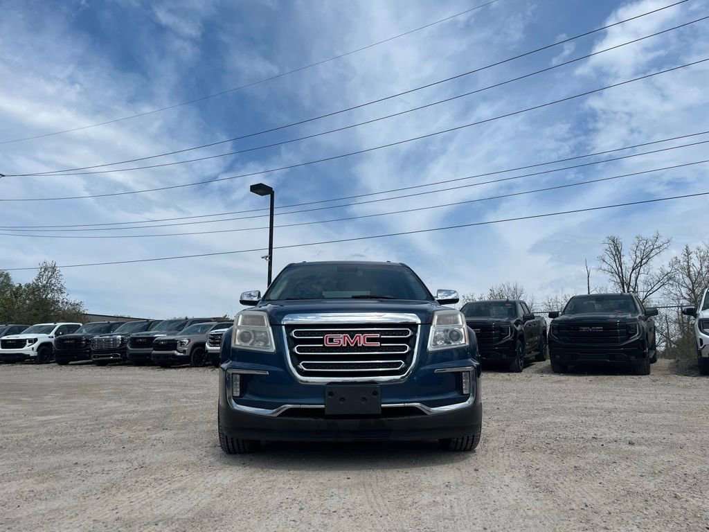 Used 2017 GMC Terrain SLT w/ Open Road Package FWD image 4