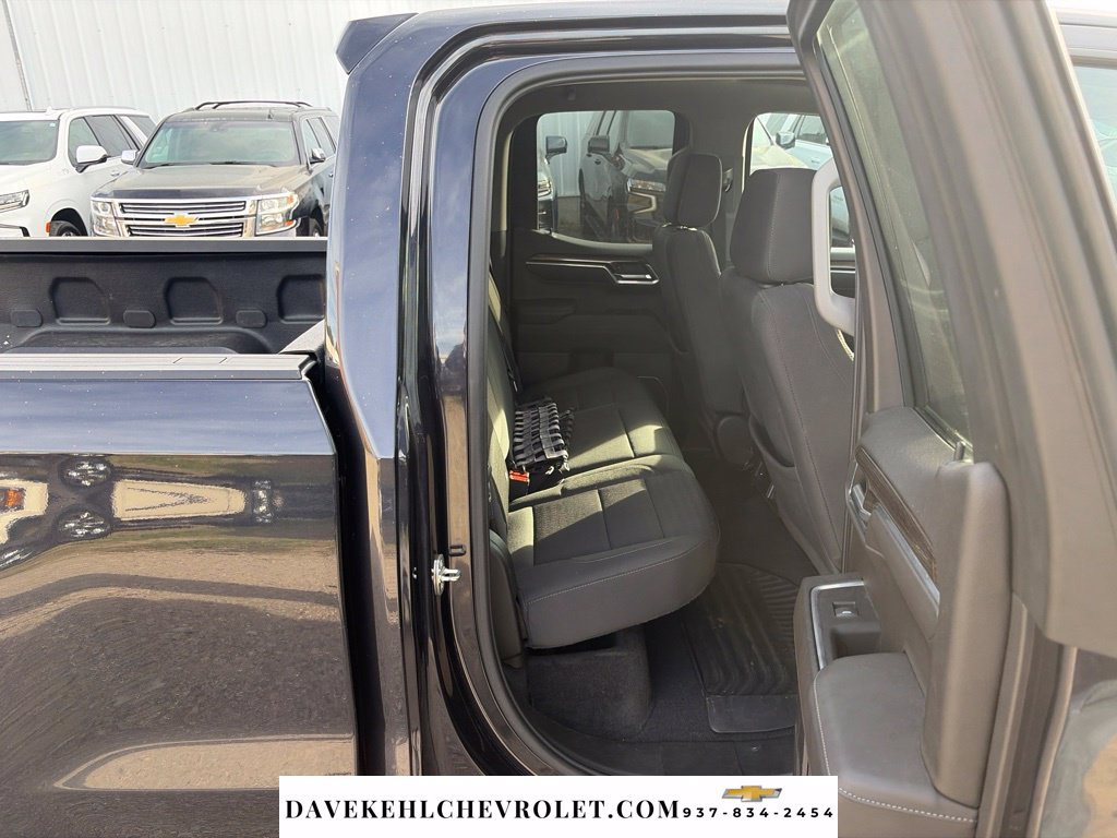 Used 2022 Chevrolet Silverado 1500 LT AWD/4WD image 21