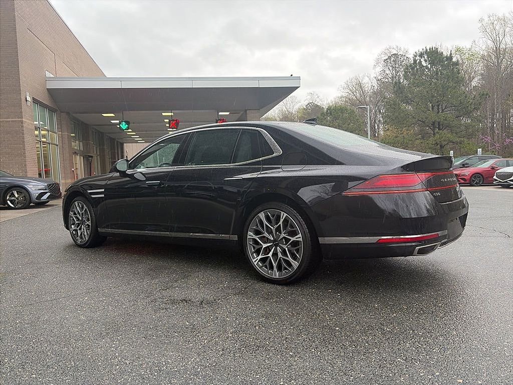 Used 2024 Genesis G90 3.5T image 4