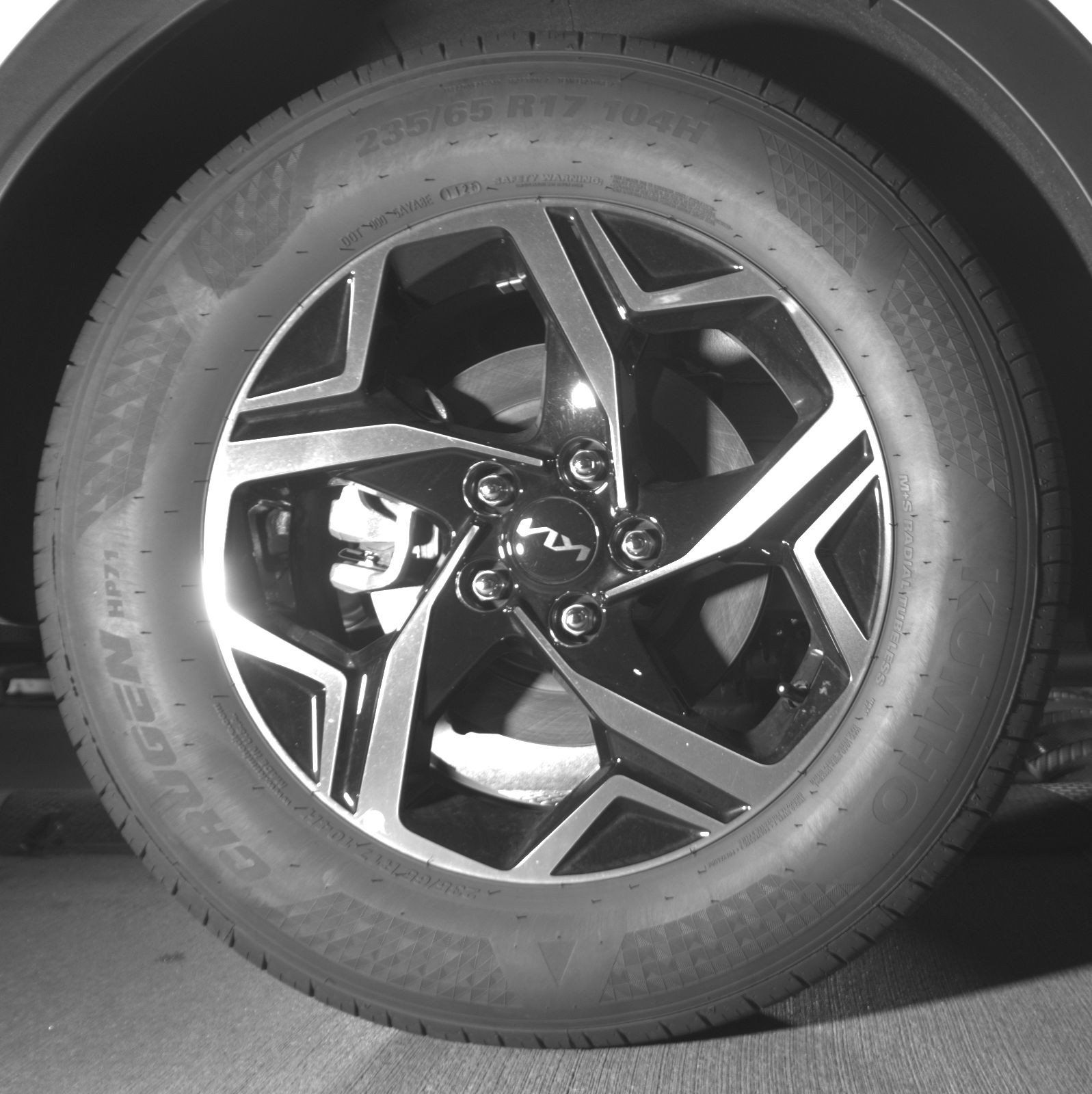 Used 2025 Kia Sportage LX image 15