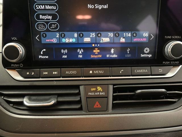 Used 2025 Nissan Altima 2.5 SR image 22