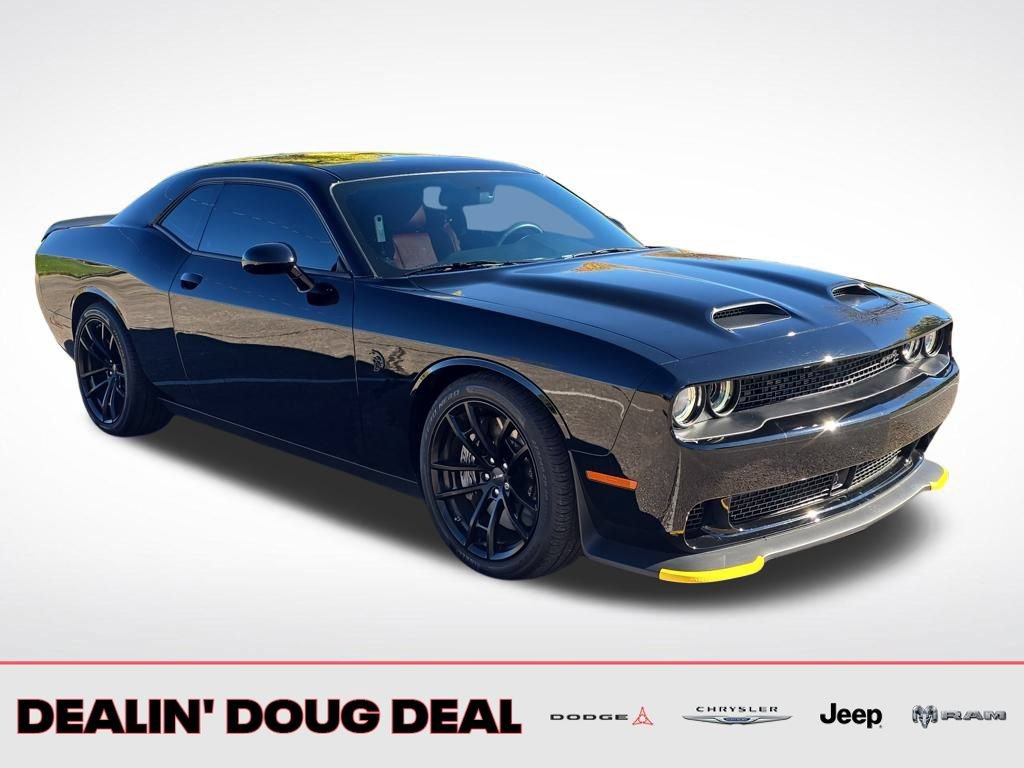 Used 2023 Dodge Challenger SRT Hellcat RWD image 8