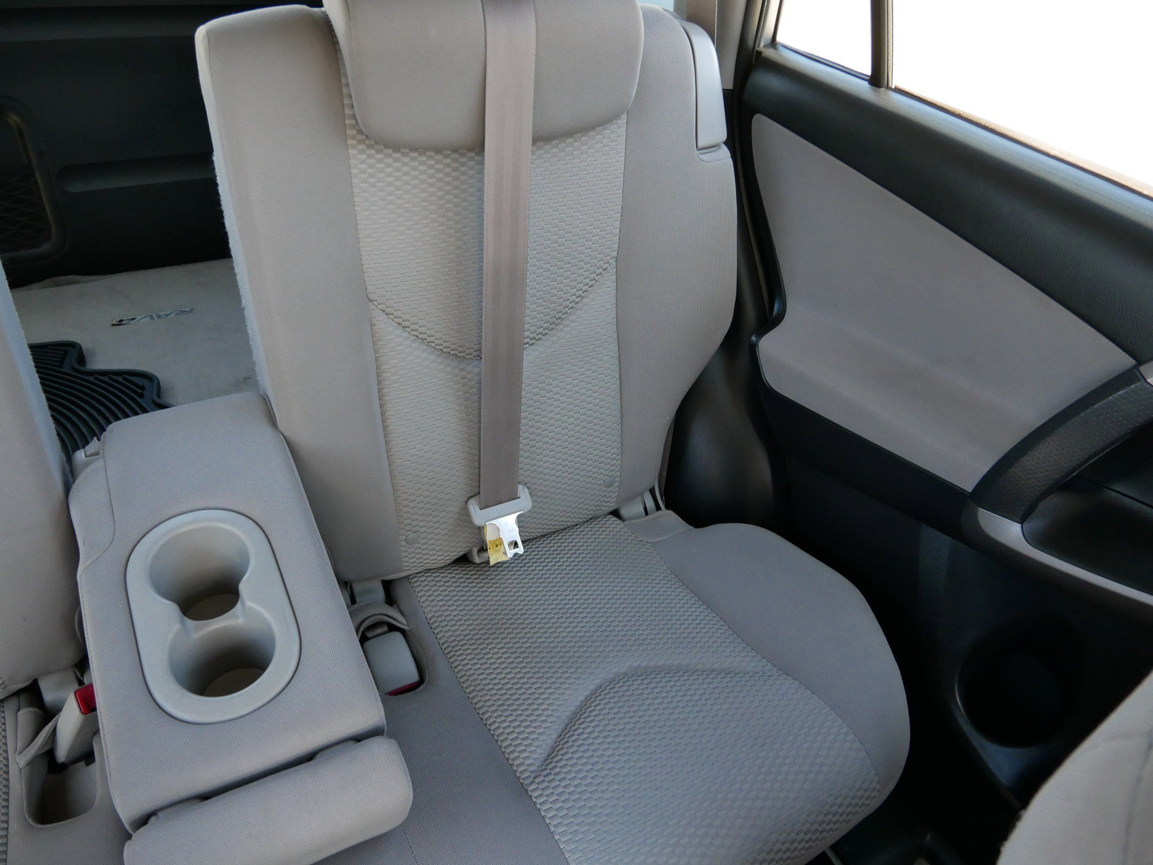 Used 2008 Toyota RAV4 Limited image 14