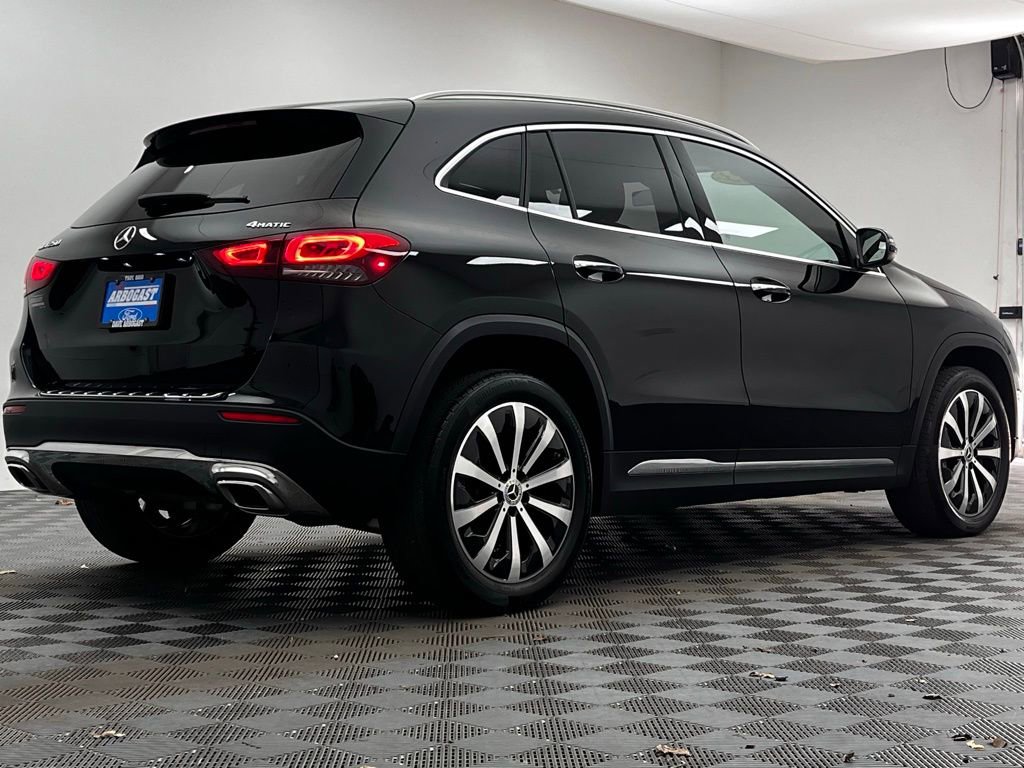 Used 2023 Mercedes-Benz GLA 250 4MATIC image 9
