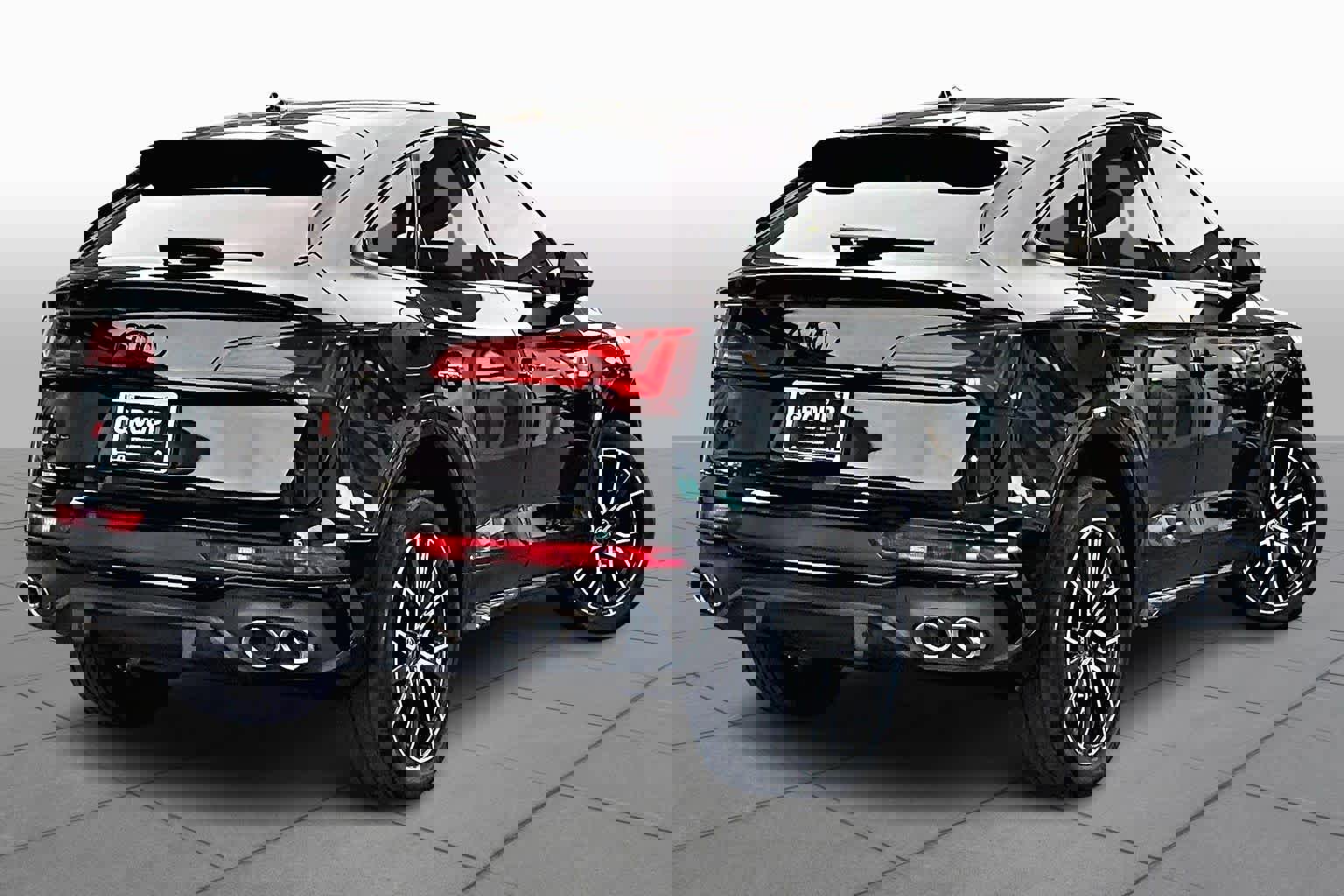 Used 2023 Audi SQ5 Premium Plus w/ Premium Plus Package image 12