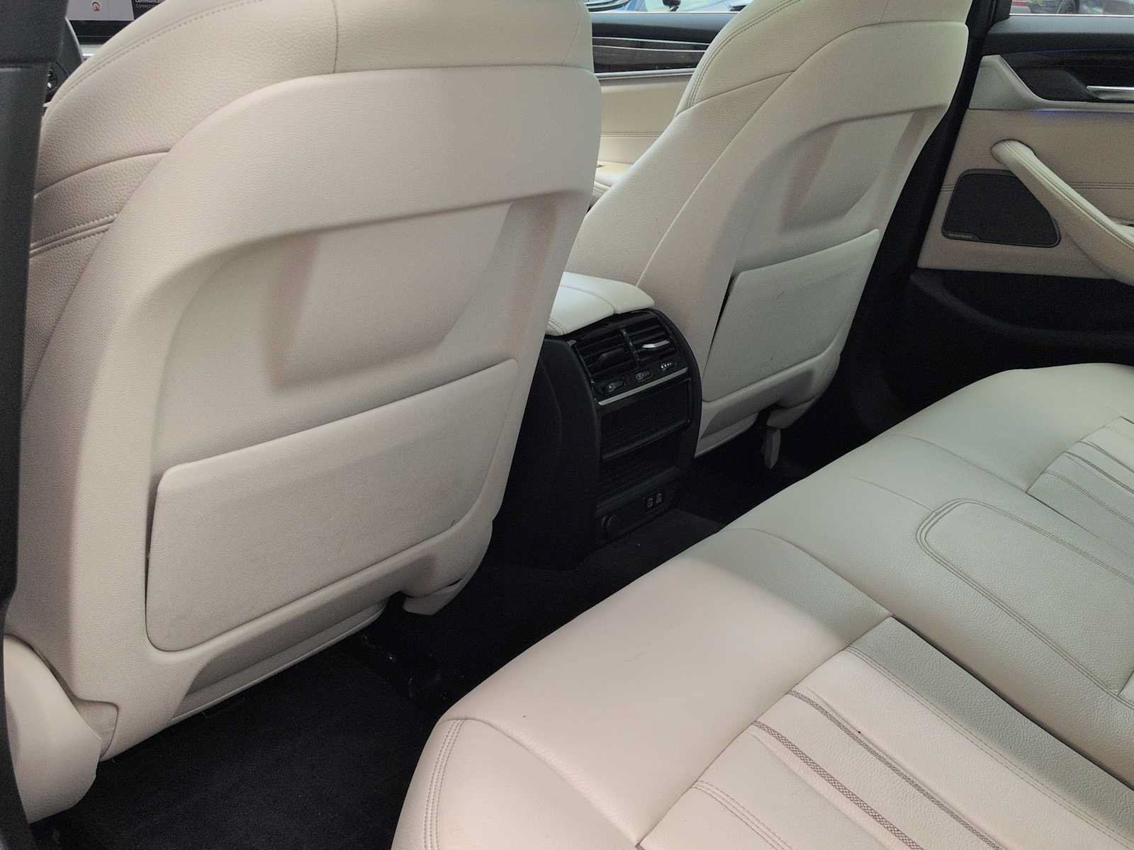 Used 2020 BMW 540i xDrive w/ Premium Package AWD/4WD image 19