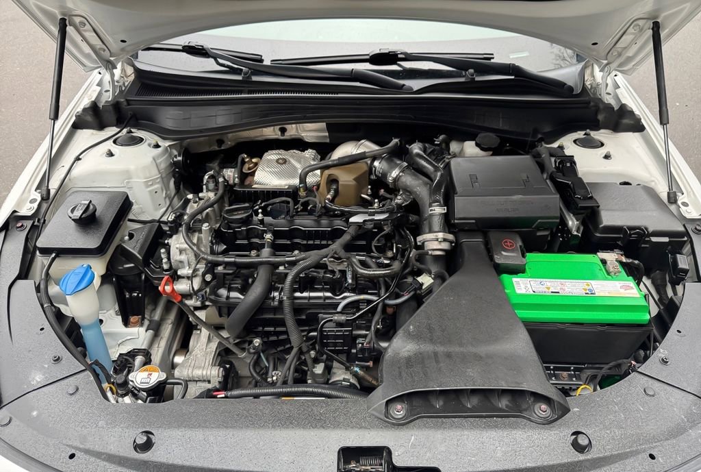 Used 2017 Kia Optima SX w/ Launch Edition Package FWD image 32