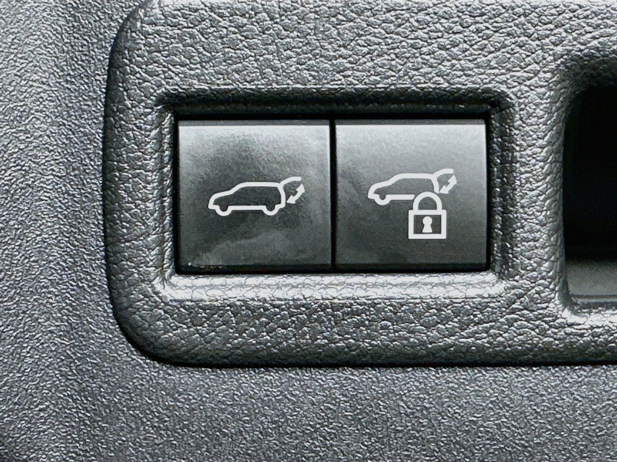 Used 2023 Subaru Solterra AWD image 30