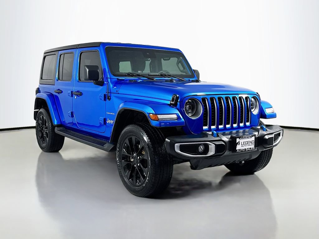 Used 2023 Jeep Wrangler Unlimited Sahara w/ Cold Weather Group AWD/4WD image 3