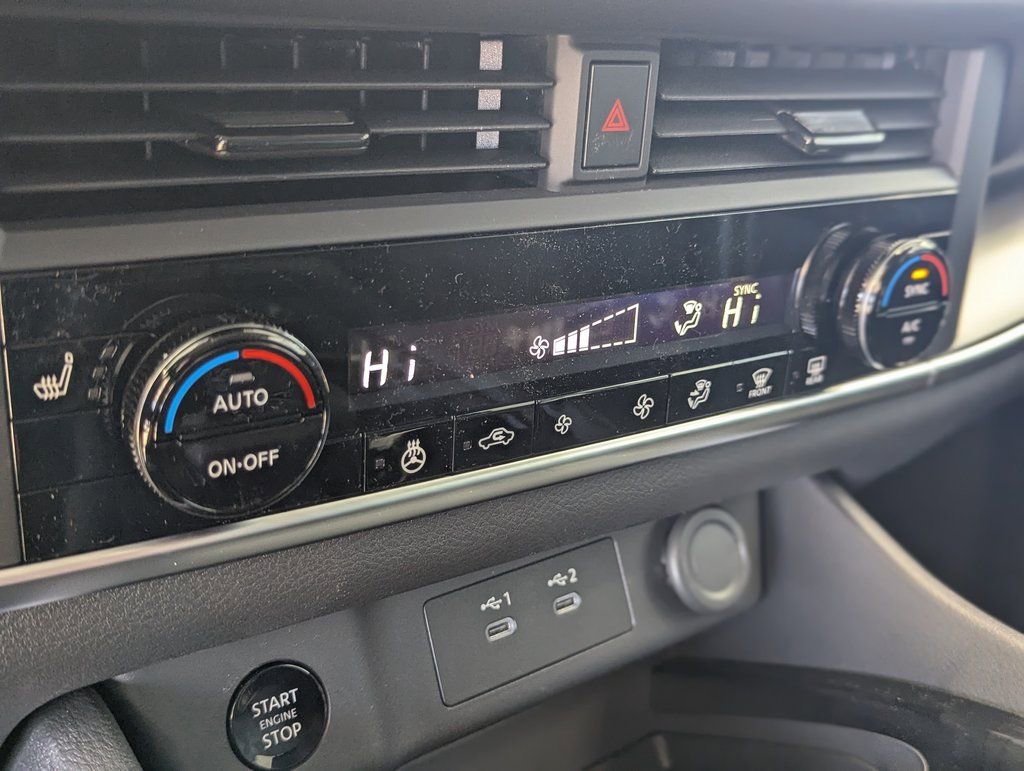 New 2026 Nissan Rogue SV image 30