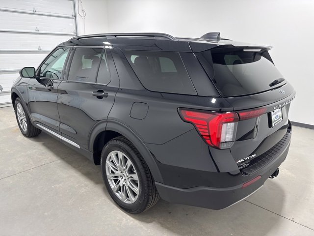 New 2025 Ford Explorer Active w/ Active Comfort Package image 6