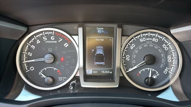 Used 2023 Toyota Tacoma SR5 AWD/4WD image 13
