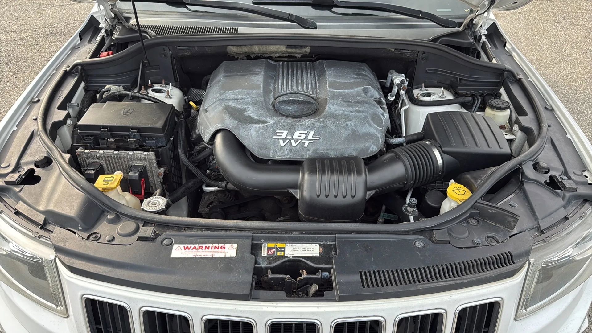 Used 2014 Jeep Grand Cherokee Laredo w/ Quick Order Package 23E AWD/4WD image 23