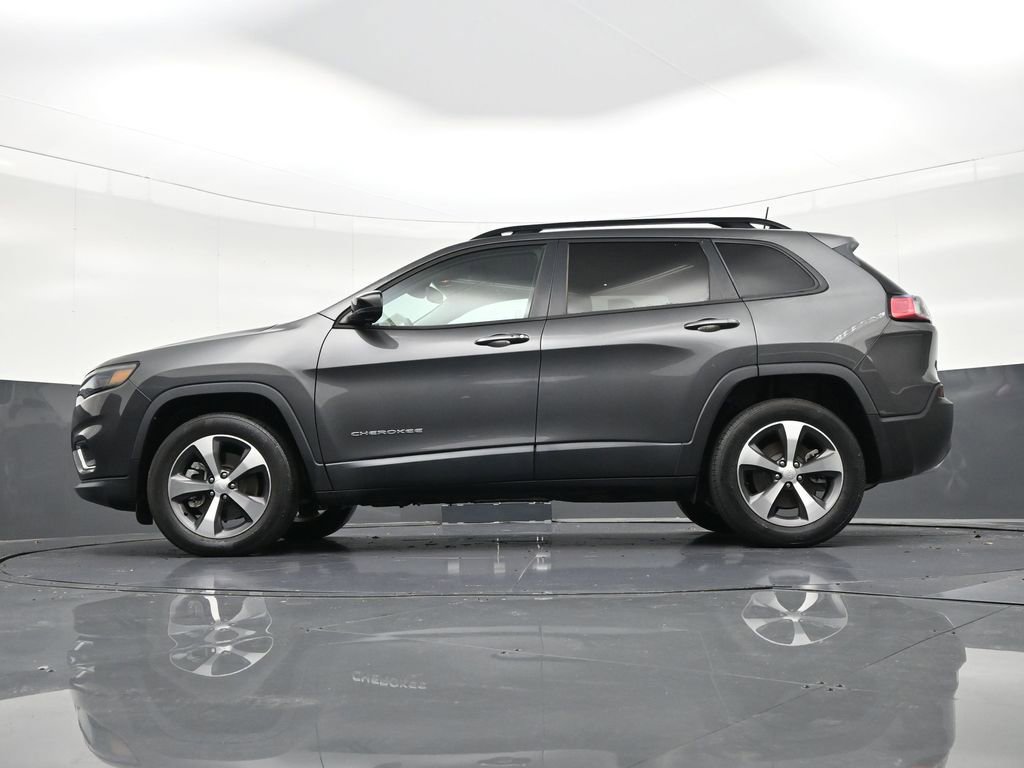 Used 2022 Jeep Cherokee Limited image 28