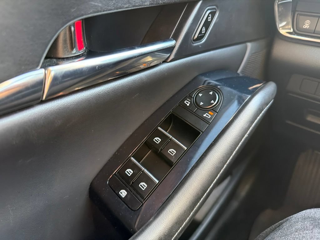 Used 2021 MAZDA CX-30 AWD 2.5 Turbo S image 18