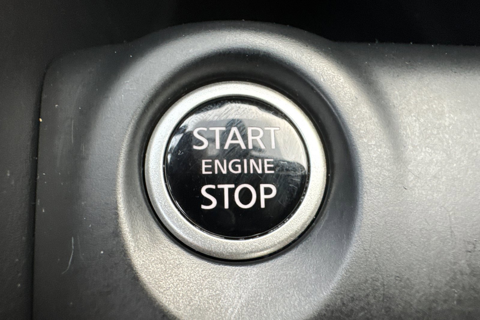 Used 2023 Nissan Kicks S image 22