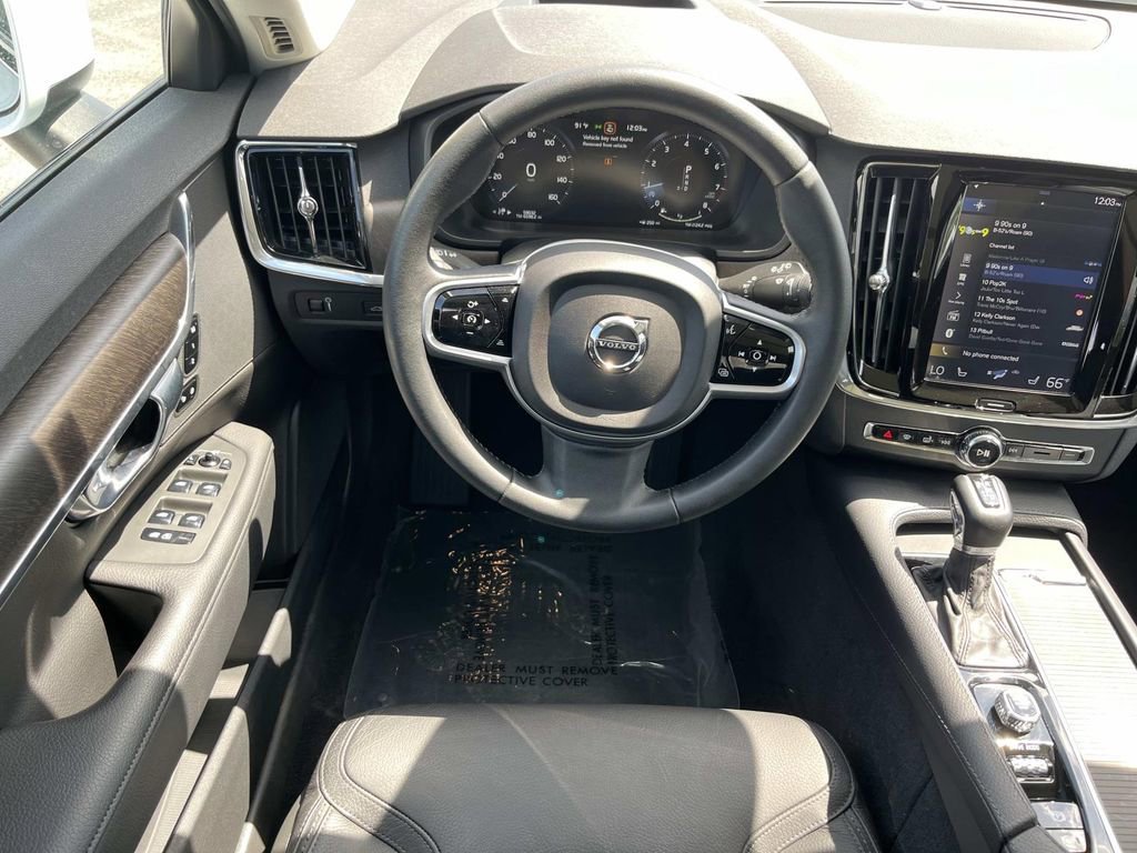 Used 2019 Volvo V90 T5 Cross Country w/ Advanced Package image 14