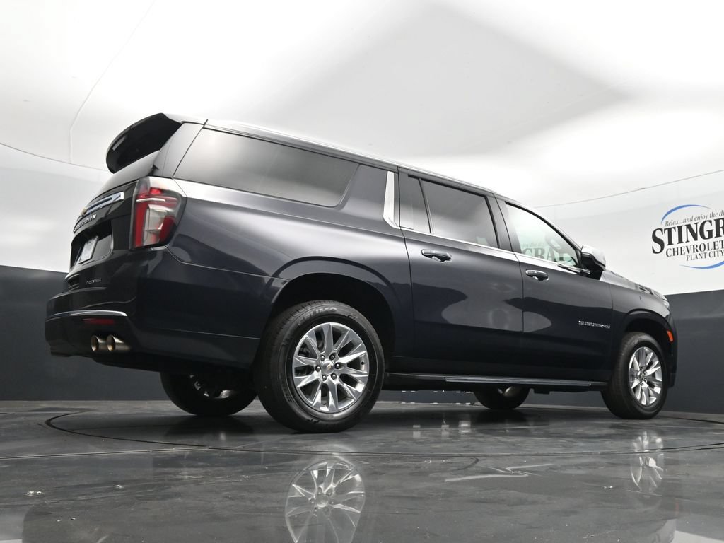 Used 2024 Chevrolet Suburban Premier RWD image 32