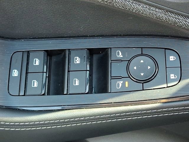 Used 2023 Nissan Rogue SV AWD/4WD image 26