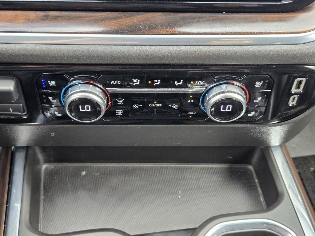 Used 2022 GMC Sierra 1500 SLT image 17