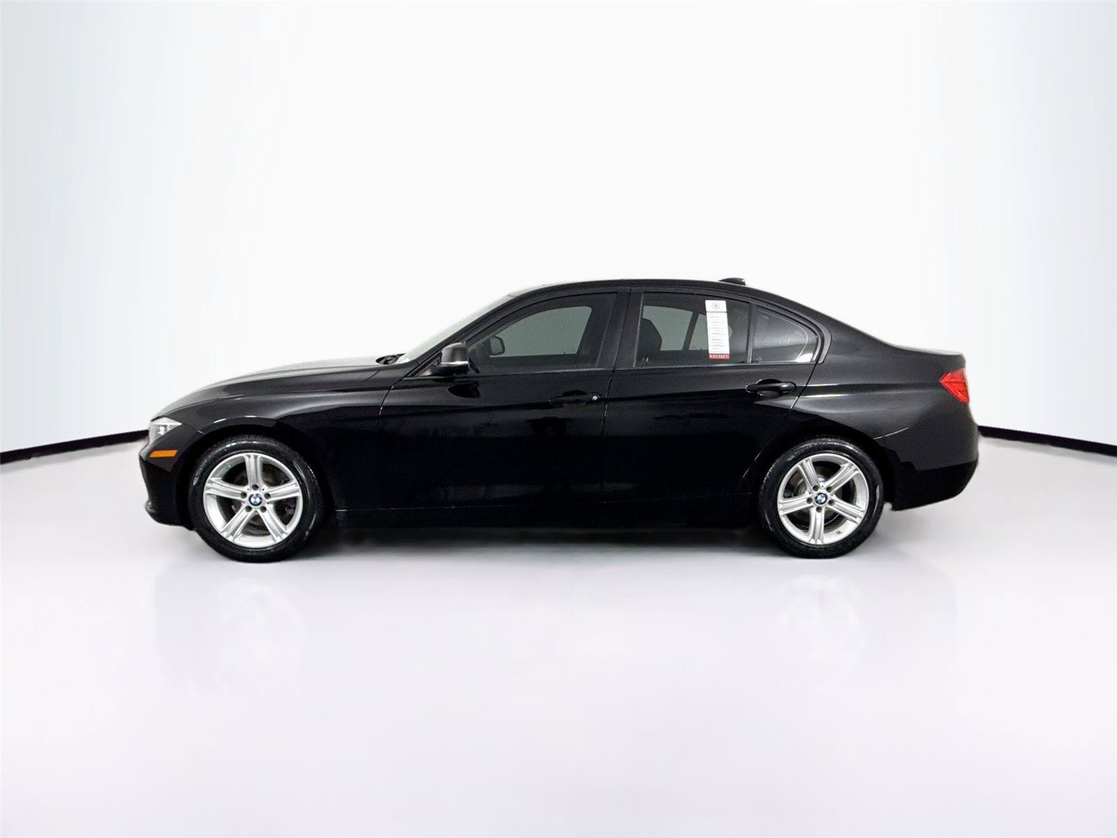 Used 2015 BMW 320i xDrive Sedan AWD/4WD image 13