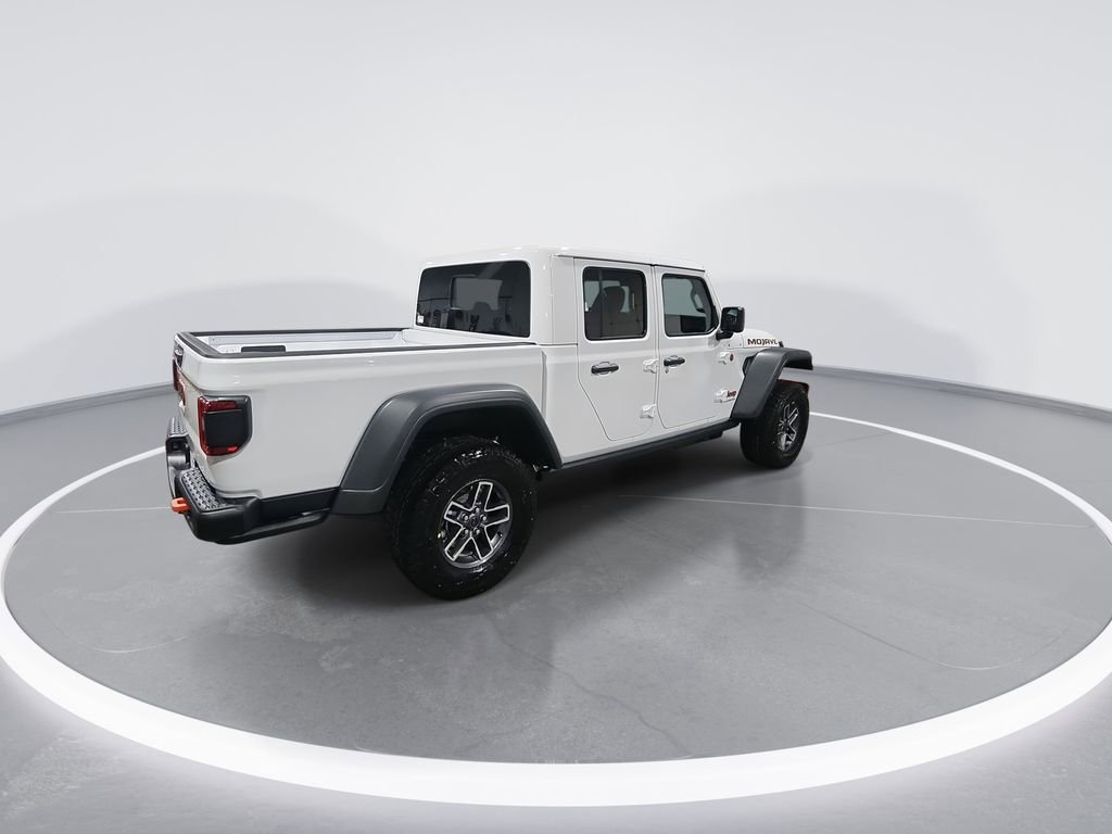 New 2026 Jeep Gladiator Mojave w/ Steel Bumper Group image 8