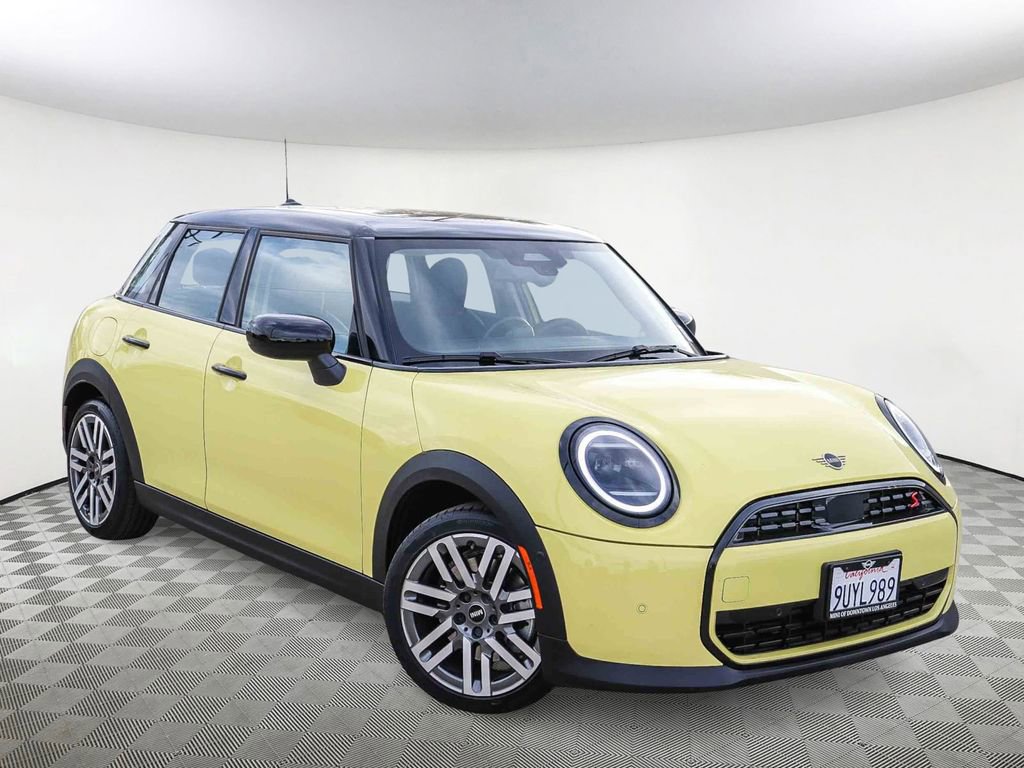 Used 2025 MINI Cooper S image 1