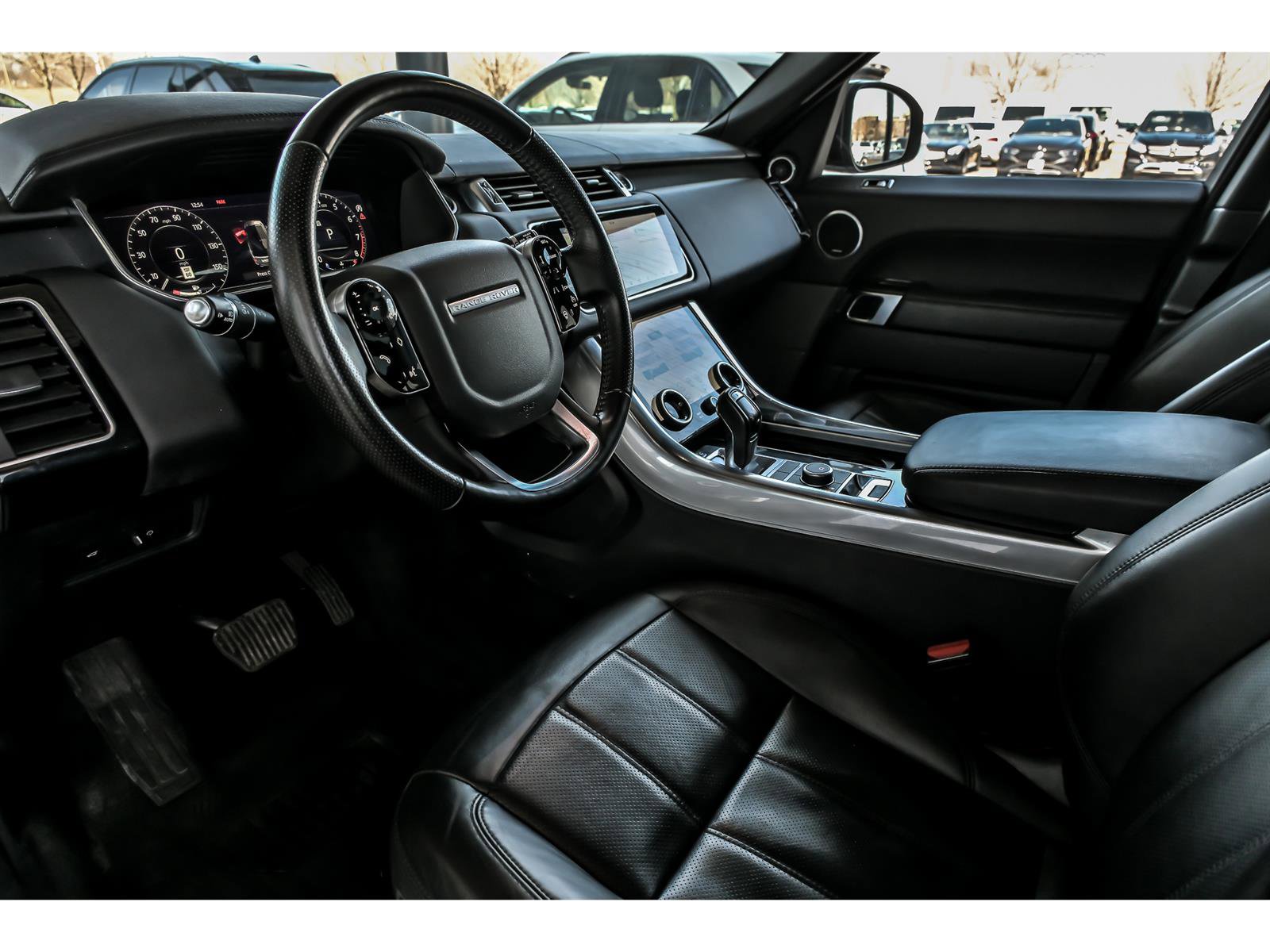 Used 2018 Land Rover Range Rover Sport HSE image 10
