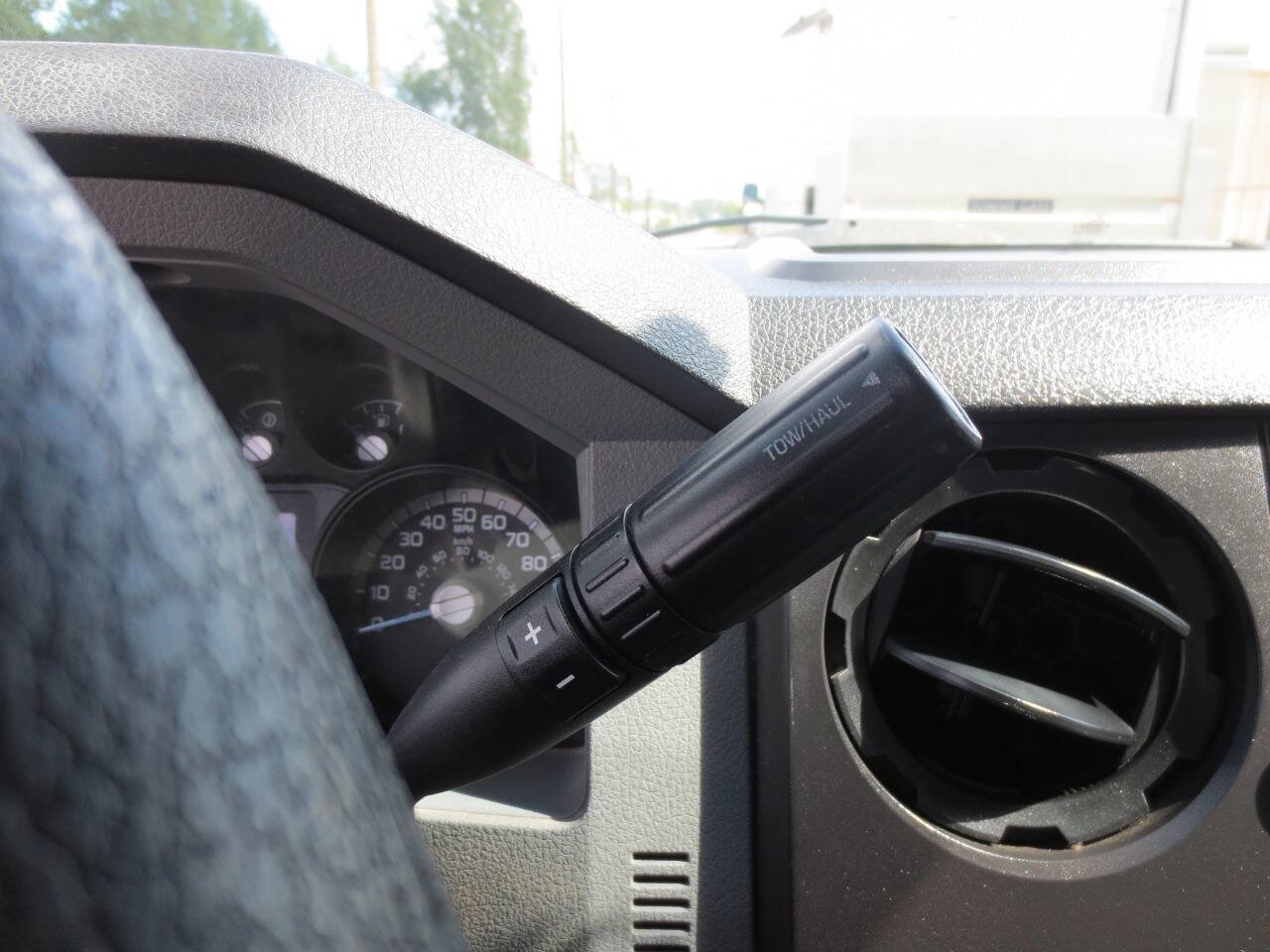 Used 2012 Ford F250 XL w/ PWR Equipment Group image 10