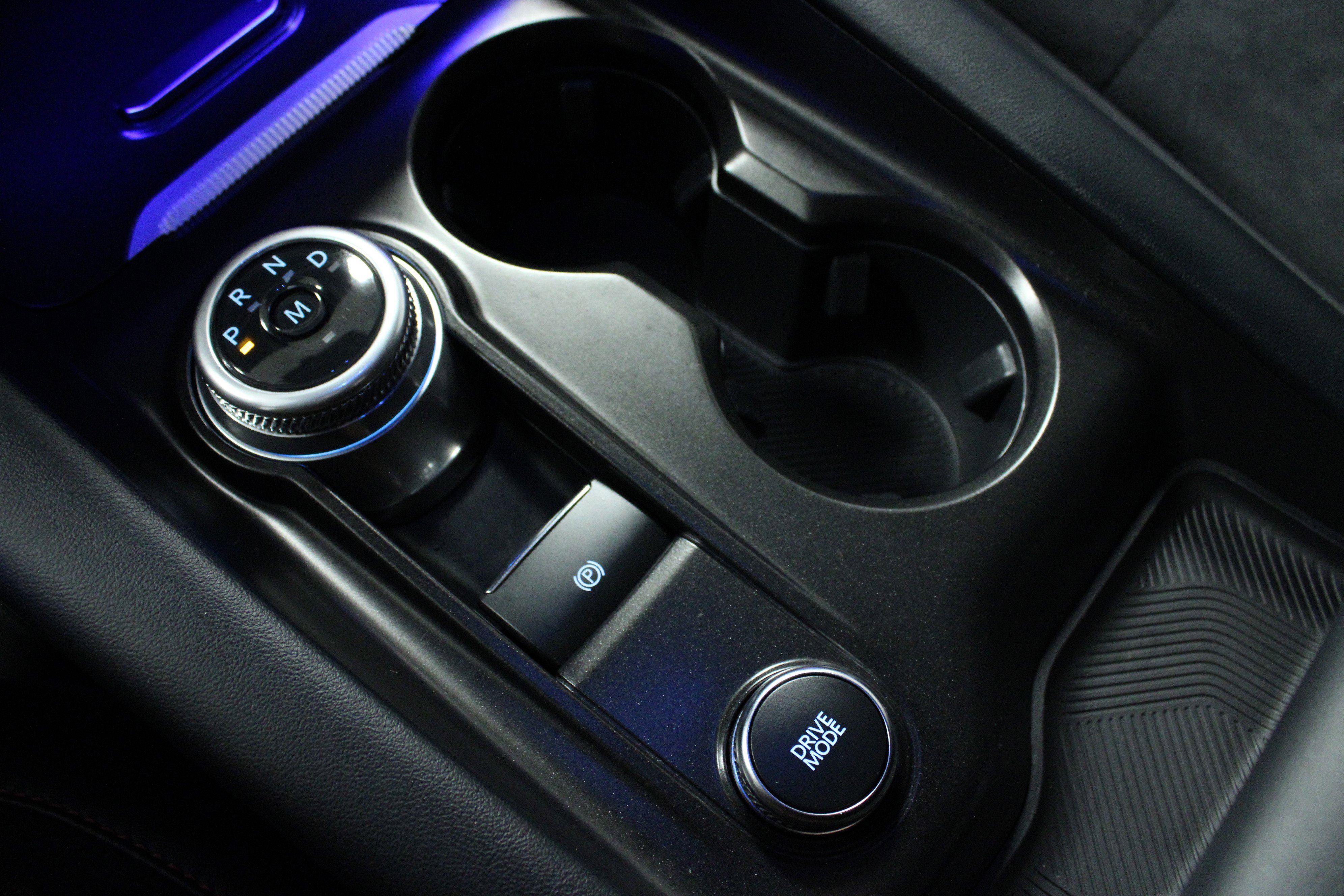 Used 2025 Ford Explorer ST image 24