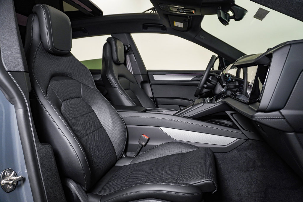 New 2026 Porsche Cayenne Electric AWD/4WD image 15