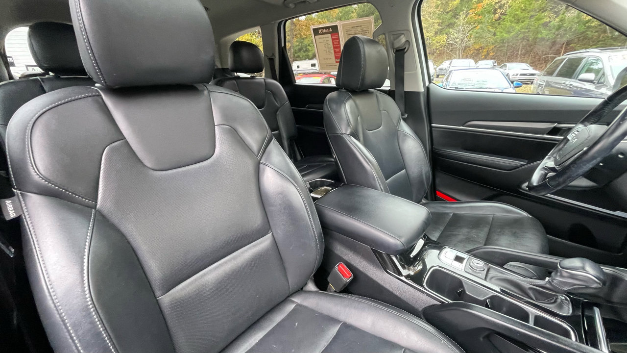 Used 2022 Kia Telluride S image 31