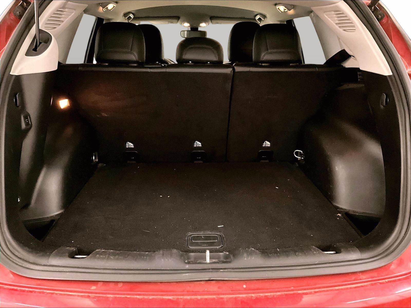 Used 2019 Jeep Compass Latitude w/ Popular Equipment Group FWD image 33