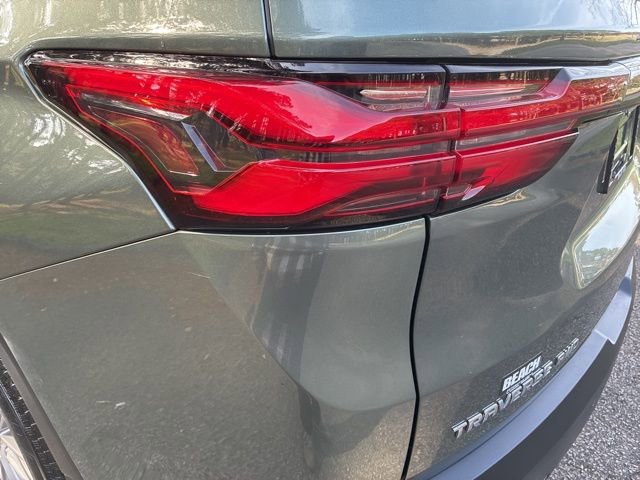 Used 2022 Chevrolet Traverse LT w/ LPO, Floor Liner Package image 13