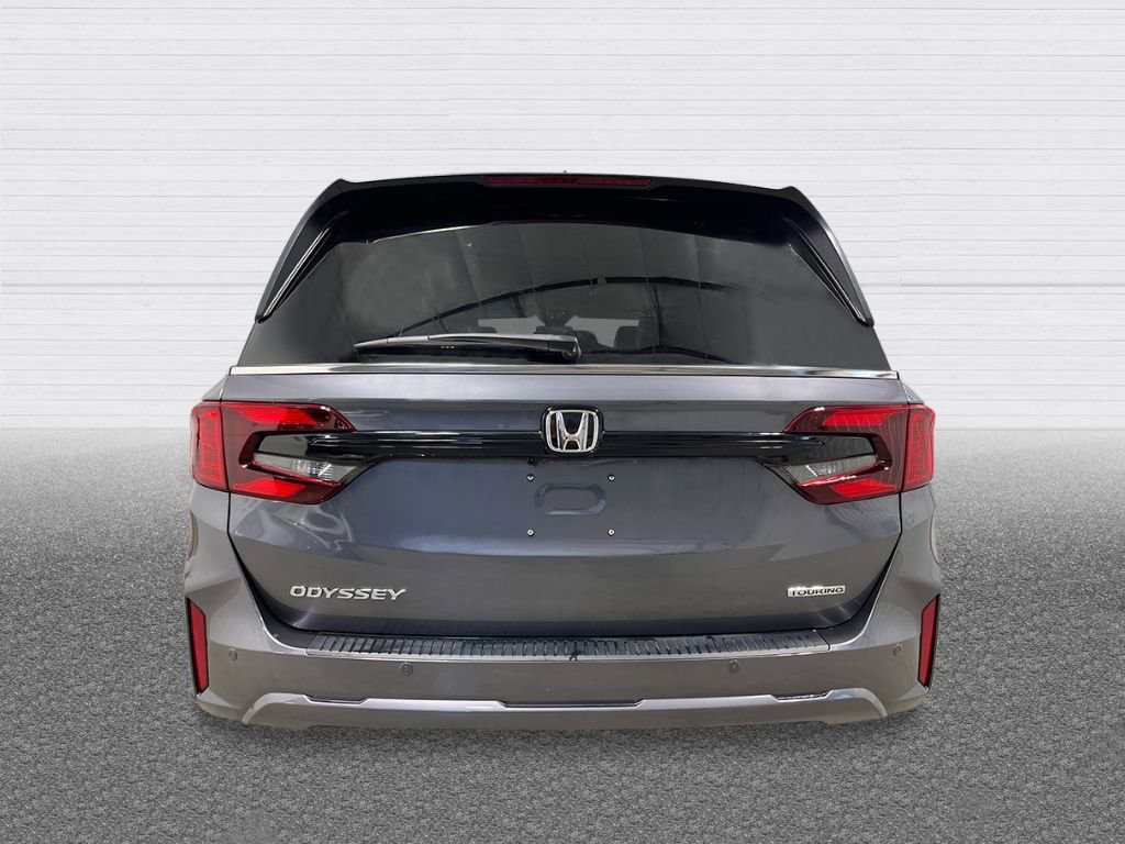 New 2026 Honda Odyssey Touring image 4