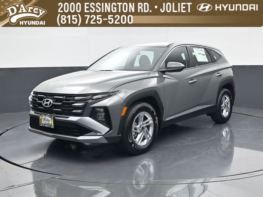 New 2025 Hyundai Tucson SE