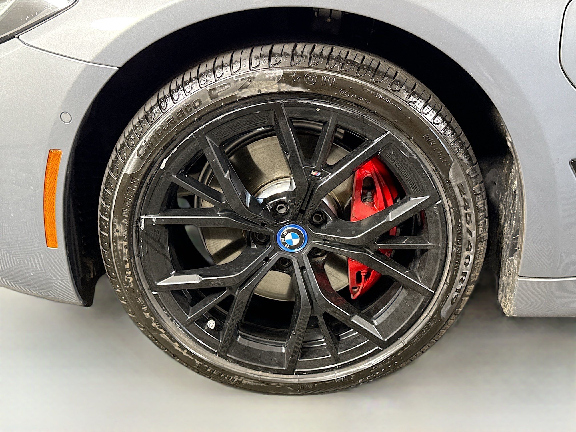 Used 2023 BMW 530e w/ M Sport Package RWD image 38