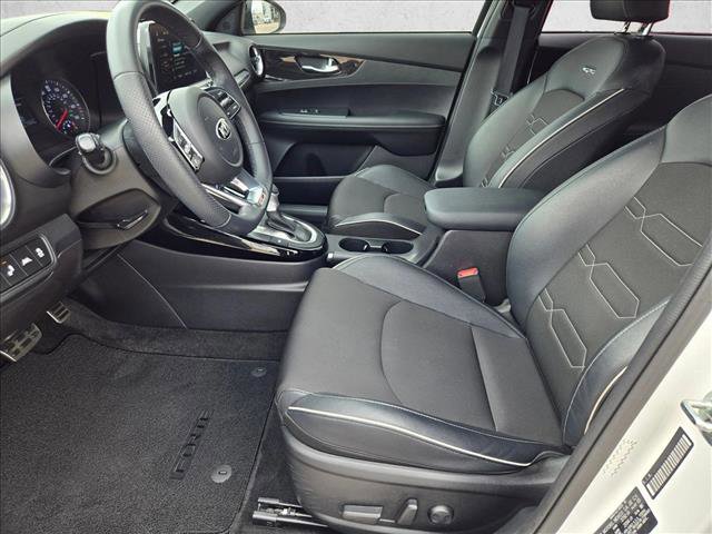 Used 2021 Kia Forte GT-Line w/ GT-Line Premium Package image 14