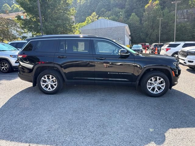 Used 2021 Jeep Grand Cherokee L Limited w/ MOPAR Finishing Package AWD/4WD image 2
