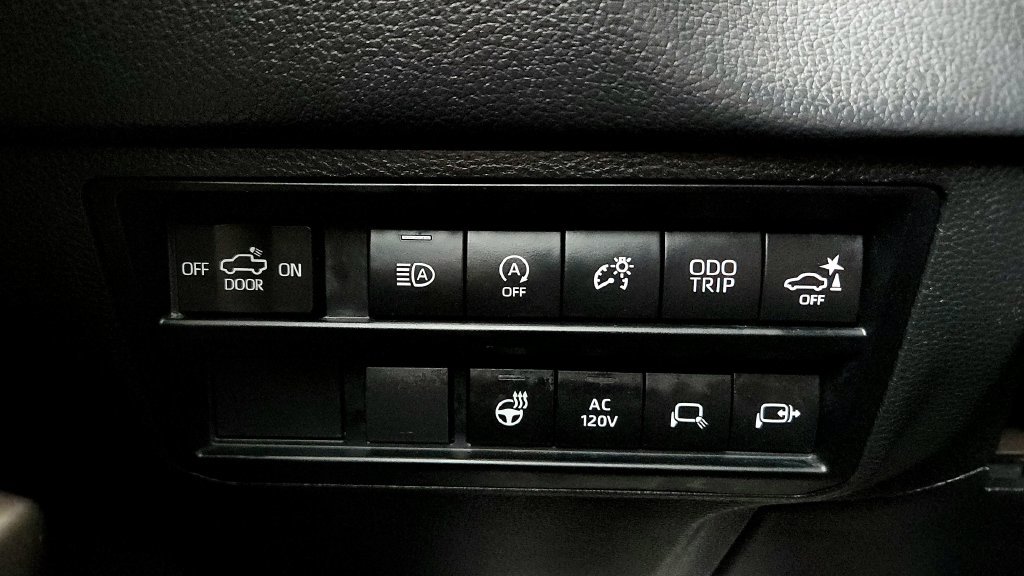 Certified 2022 Toyota Tundra Limited AWD/4WD image 31