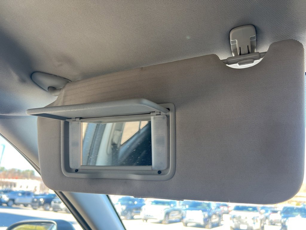 Used 2013 Subaru Outback 2.5i image 40